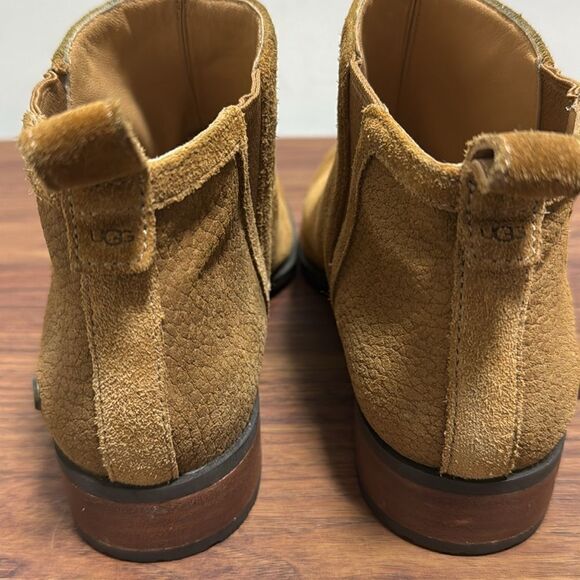 Ugg McClaire Chestnut Suede Ankle Boots. Size 9. - Picture 4 of 8